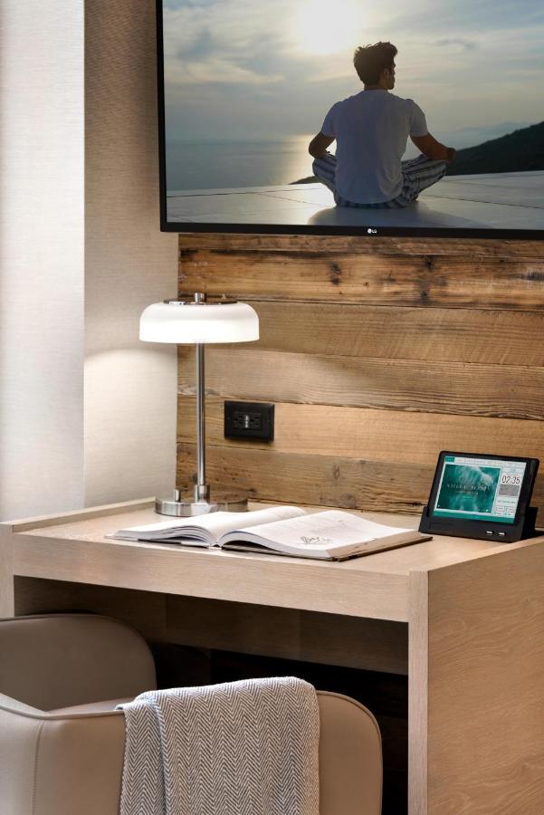 Seaside Hotel นอร์ทแวนคูเวอร์ ภายนอก รูปภาพ
